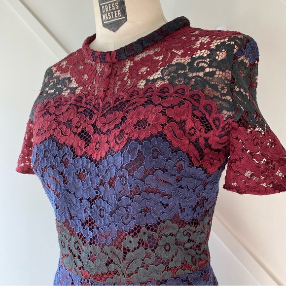 Sandro Rodney Maroon and Navy Color Block Lace Mini Dress - Size 1 (XS) - Picture 4 of 10
